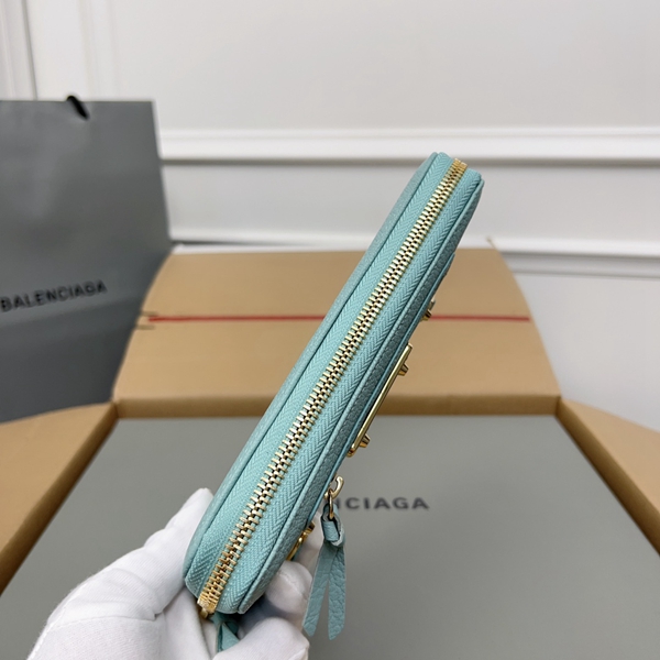 超激安ブランド財布偽物側面デザイン